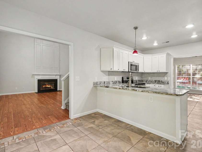 11921 Moonshadow Lane, Huntersville, NC 28078.  MLS# CAR4397466, YatesRealty ID 35853. 