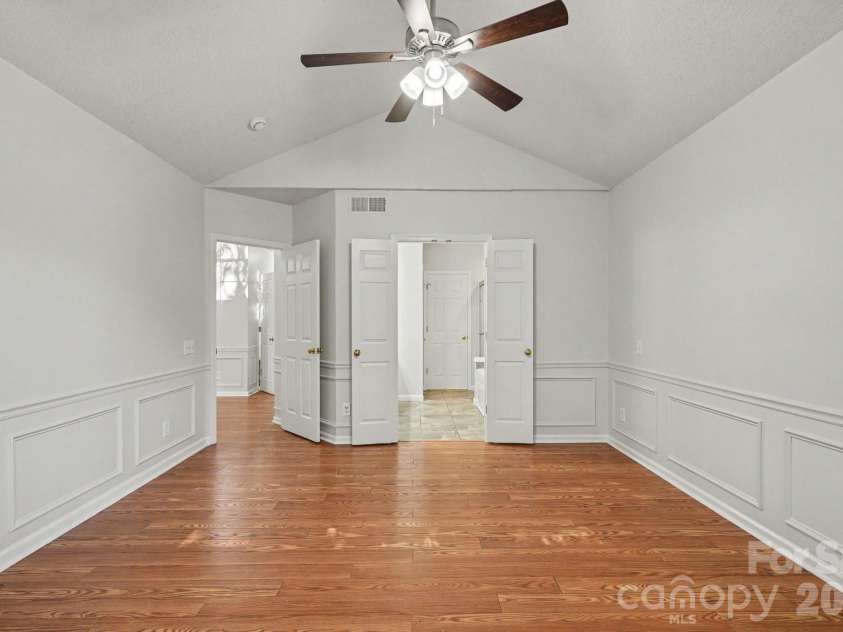 11921 Moonshadow Lane, Huntersville, NC 28078.  MLS# CAR4397466, YatesRealty ID 35853. 