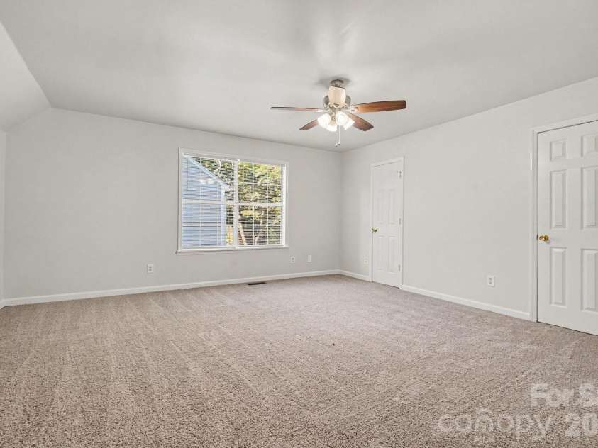 11921 Moonshadow Lane, Huntersville, NC 28078.  MLS# CAR4397466, YatesRealty ID 35853. 