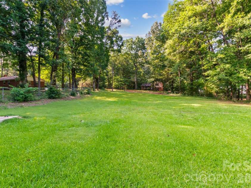 1882 Williams Circle, Lancaster, SC 29720.  MLS# CAR4399687, YatesRealty ID 35854. 