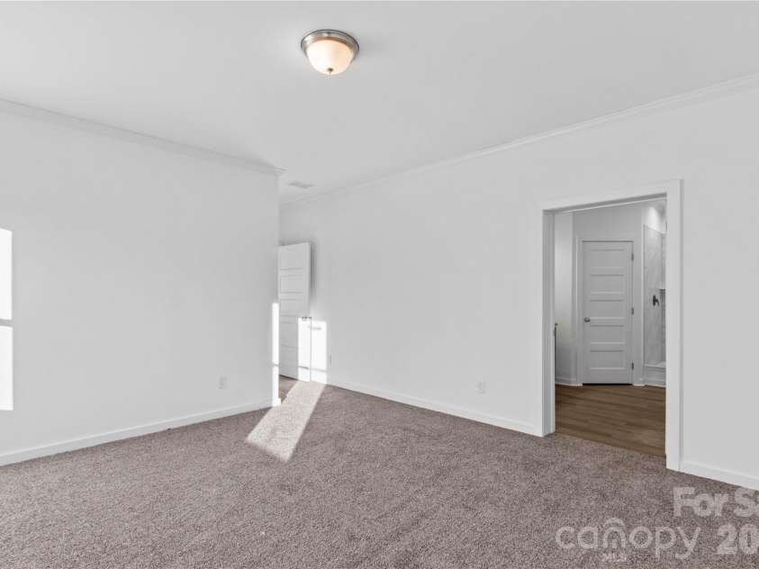 447 Lookout Dam Road, Statesville, NC 28625.  MLS# CAR4401475, YatesRealty ID 35857. 