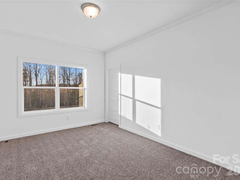 447 Lookout Dam Road, Statesville, NC 28625.  MLS# CAR4401475, YatesRealty ID 35857. 
