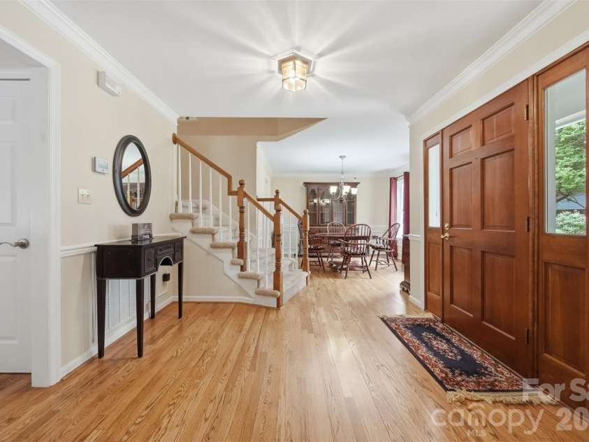 1032 30th Avenue Lane, Hickory, NC 28601.  MLS# CAR4393114, YatesRealty ID 35858. 