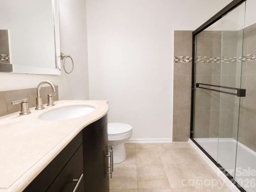 2049 Flushing Court, Charlotte, NC 28215.  MLS# CAR4396965, YatesRealty ID 35859. 