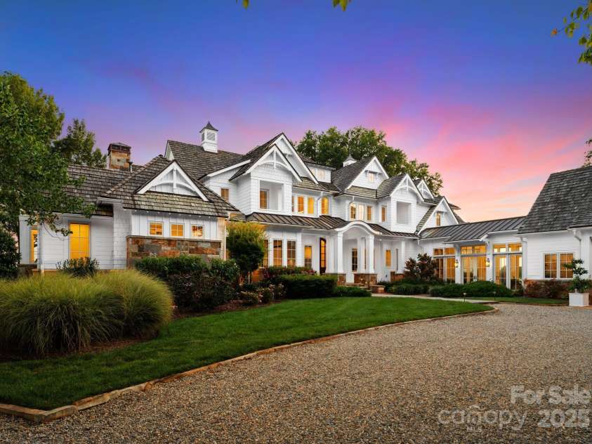 124 Wellcraft Court, Mooresville, NC 28117.  MLS# CAR4227104, YatesRealty ID 3586. Distinctive style andunmatched elegance.