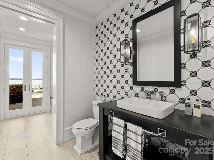 124 Wellcraft Court, Mooresville, NC 28117.  MLS# CAR4227104, YatesRealty ID 3586. Pool Bath.