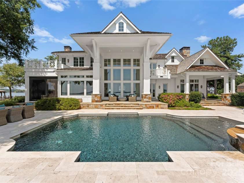 124 Wellcraft Court, Mooresville, NC 28117.  MLS# CAR4227104, YatesRealty ID 3586. South facing pool & spa.