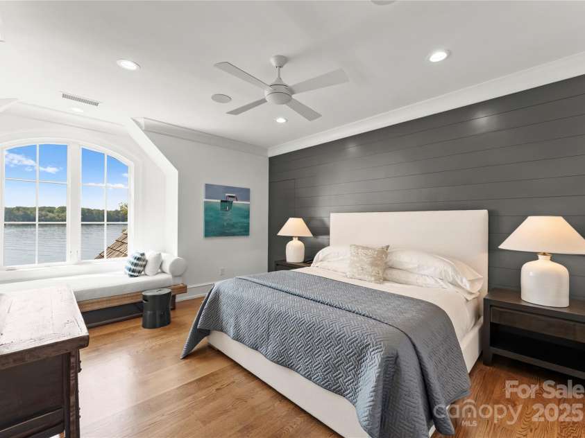 124 Wellcraft Court, Mooresville, NC 28117.  MLS# CAR4227104, YatesRealty ID 3586. Upper-Level suite 3.