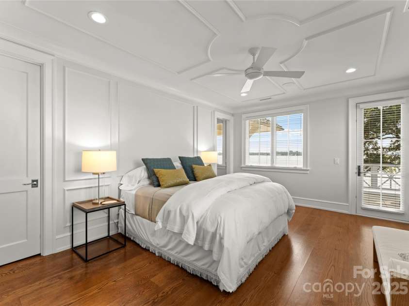 124 Wellcraft Court, Mooresville, NC 28117.  MLS# CAR4227104, YatesRealty ID 3586. Upper-Level suite 4.