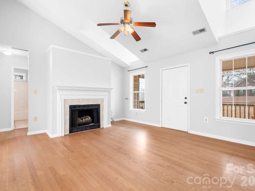 177 Highland Woods Court, Denver, NC 28037.  MLS# CAR4333718, YatesRealty ID 3586. 