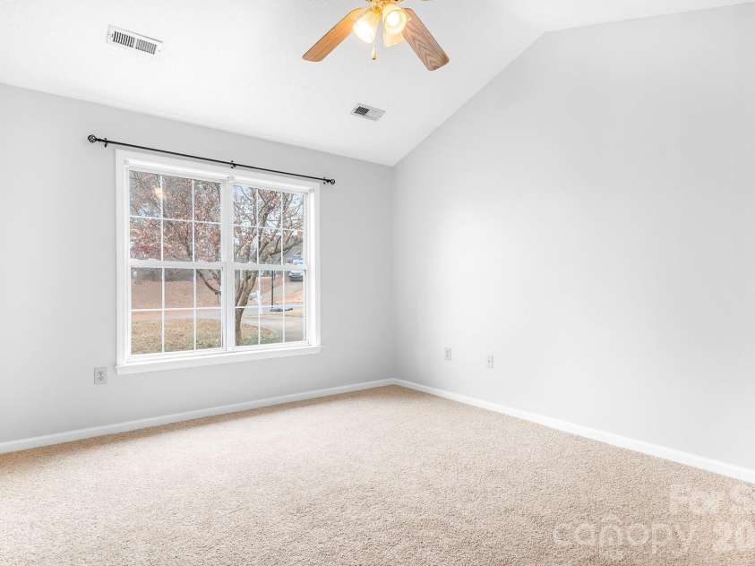 177 Highland Woods Court, Denver, NC 28037.  MLS# CAR4333718, YatesRealty ID 3586. 