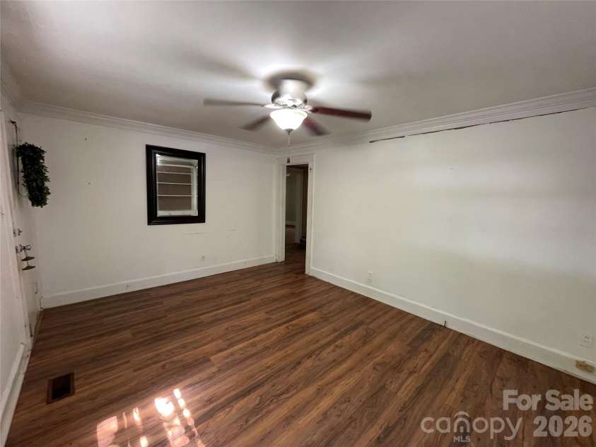 500 Brookside Drive, Shelby, NC 28150.  MLS# CAR4402367, YatesRealty ID 35863. 