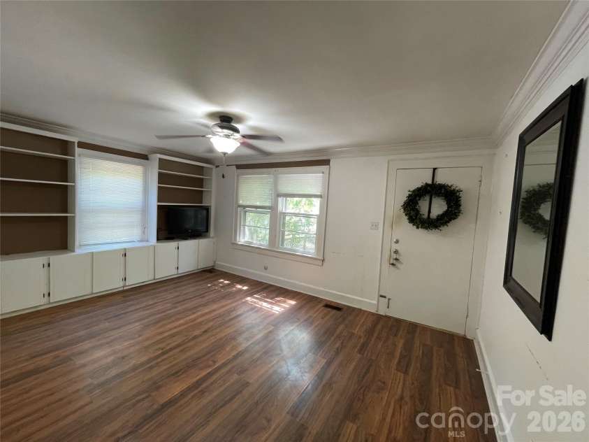500 Brookside Drive, Shelby, NC 28150.  MLS# CAR4402367, YatesRealty ID 35863. 