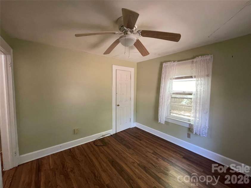 500 Brookside Drive, Shelby, NC 28150.  MLS# CAR4402367, YatesRealty ID 35863. 