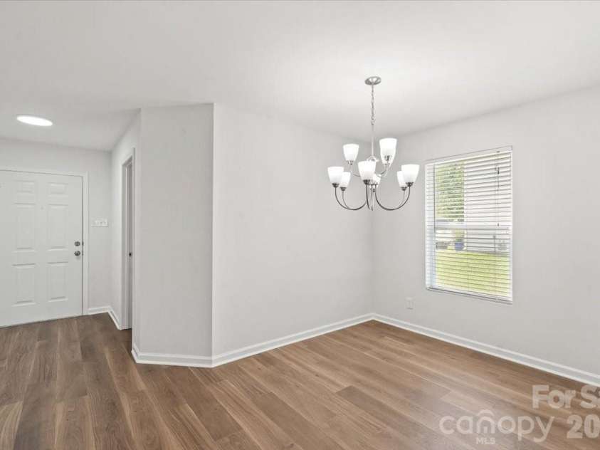 12932 Silvaire Farm Road, Charlotte, NC 28278.  MLS# CAR4395219, YatesRealty ID 35865. 
