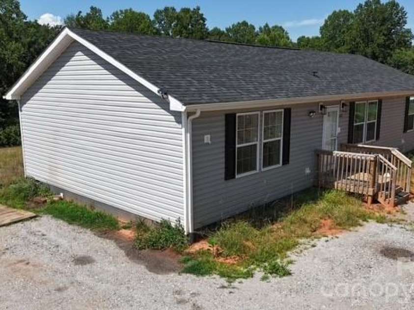 3103 Peaceful Meadows Drive, Morganton, NC 28655.  MLS# CAR4400362, YatesRealty ID 35866. 