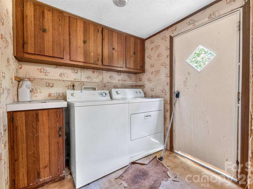 11101 Coble Road, Charlotte, NC 28227.  MLS# CAR4401595, YatesRealty ID 35867. 