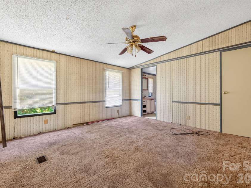 11101 Coble Road, Charlotte, NC 28227.  MLS# CAR4401595, YatesRealty ID 35867. 