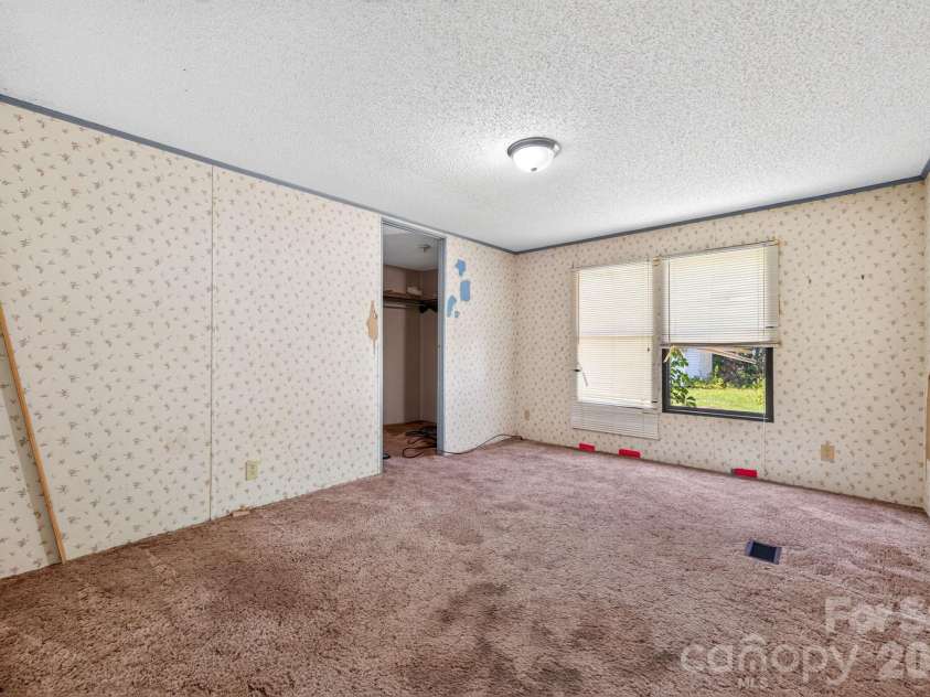 11101 Coble Road, Charlotte, NC 28227.  MLS# CAR4401595, YatesRealty ID 35867. 