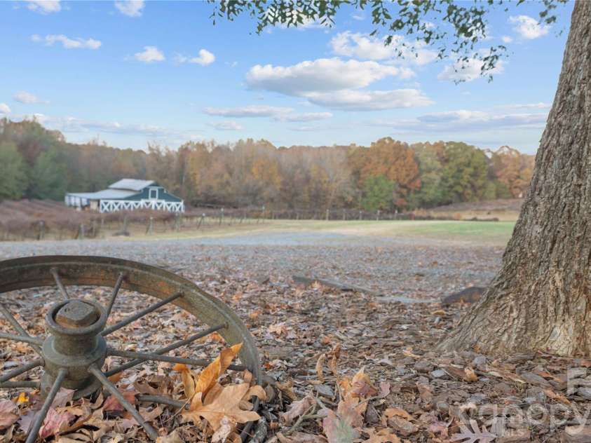 11685 Reed Mine Road, Midland, NC 28107.  MLS# CAR4401134, YatesRealty ID 35869. 