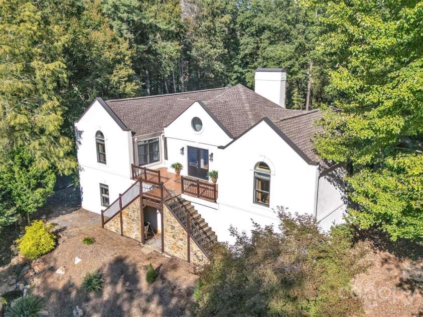 214 Ridgeway Drive, Taylorsville, NC 28681.  MLS# CAR4300884, YatesRealty ID 35870. 