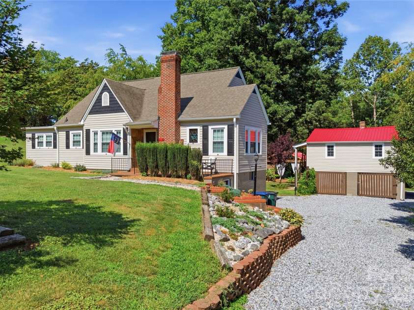 904 Bounous Street, Valdese, NC 28690.  MLS# CAR4402377, YatesRealty ID 35870. 