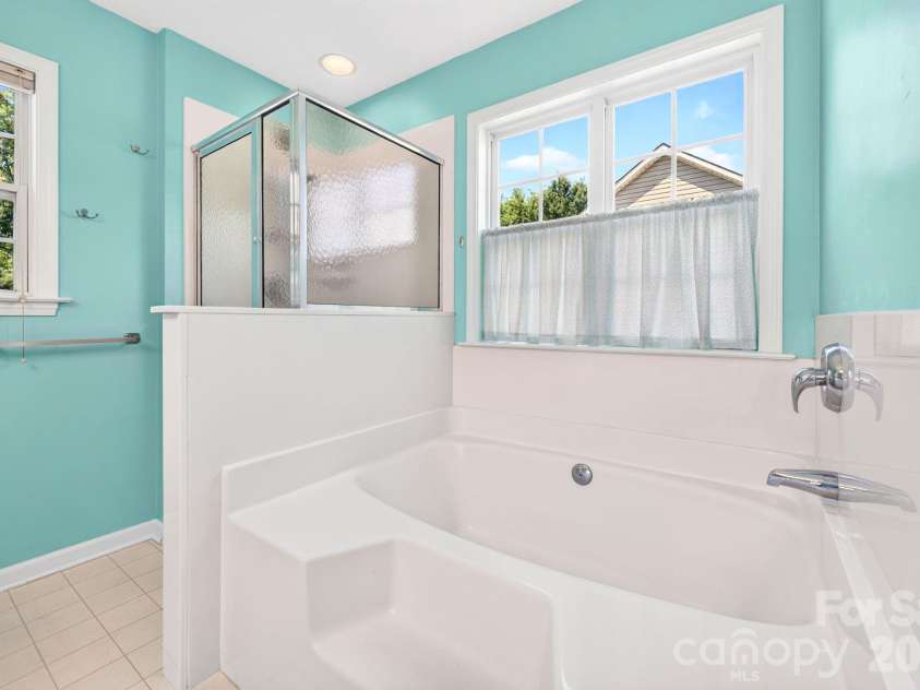 35 Meadow Pathway Drive, Fletcher, NC 28732.  MLS# CAR4395042, YatesRealty ID 35871. 