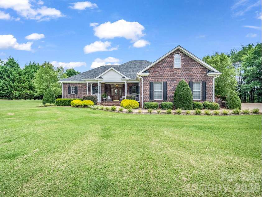 343 Countryside Drive, Forest City, NC 28043.  MLS# CAR4400584, YatesRealty ID 35872. 