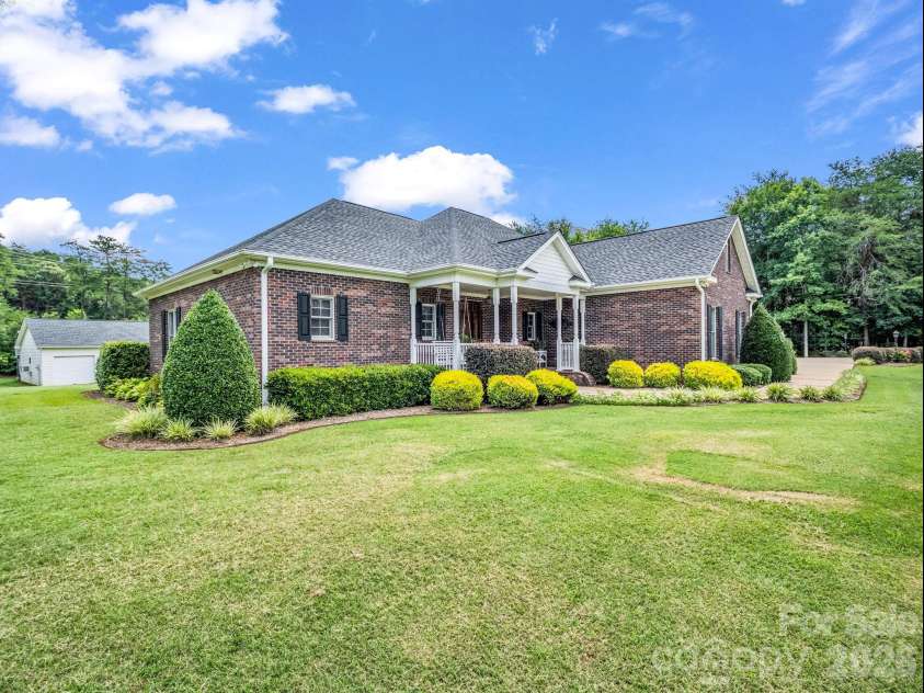343 Countryside Drive, Forest City, NC 28043.  MLS# CAR4400584, YatesRealty ID 35872. 