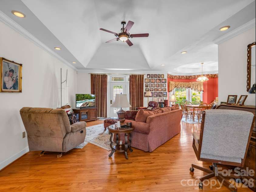343 Countryside Drive, Forest City, NC 28043.  MLS# CAR4400584, YatesRealty ID 35872. 