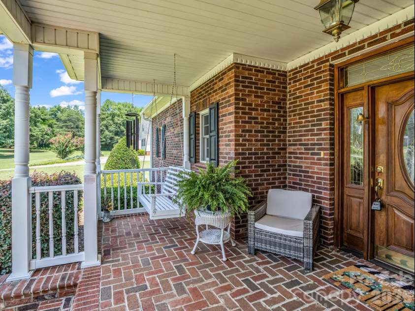 343 Countryside Drive, Forest City, NC 28043.  MLS# CAR4400584, YatesRealty ID 35872. 