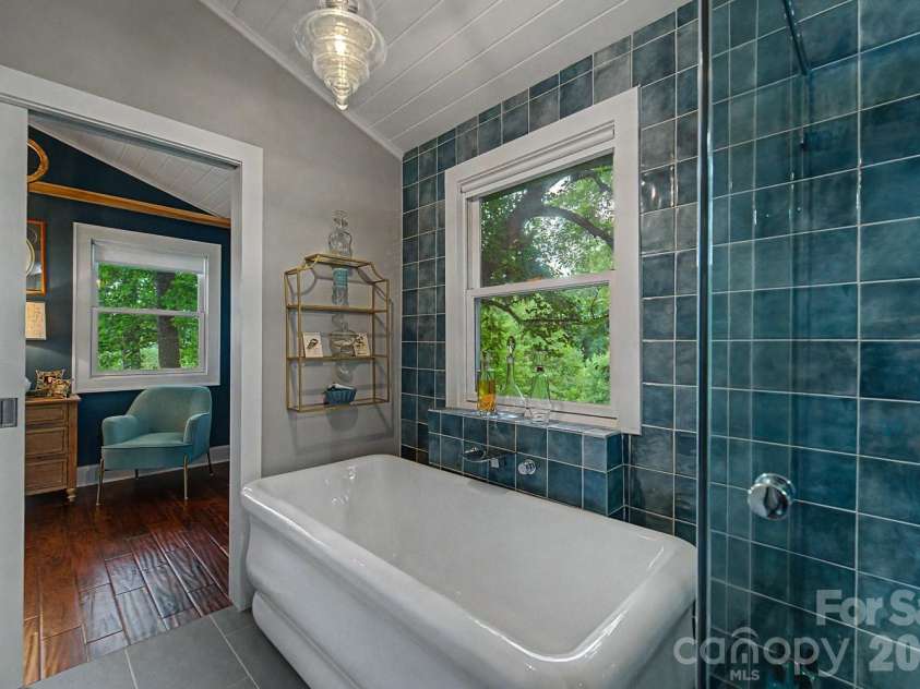 75 Mountain View Road, Sylva, NC 28779.  MLS# CAR4377022, YatesRealty ID 35873. 