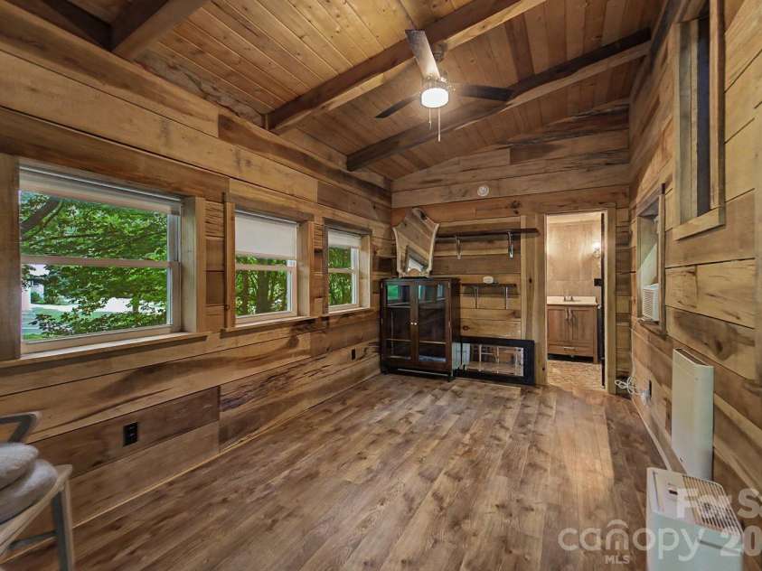 75 Mountain View Road, Sylva, NC 28779.  MLS# CAR4377022, YatesRealty ID 35873. 