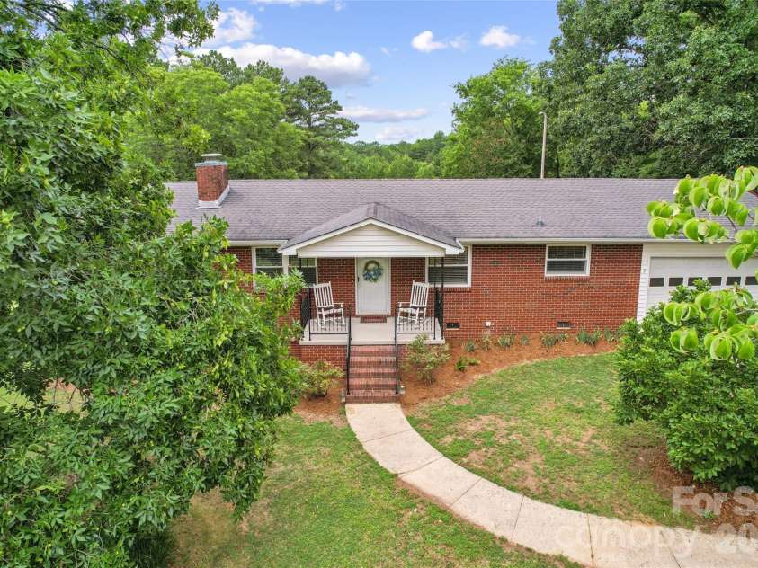 604 Archibald Road, Concord, NC 28025.  MLS# CAR4386121, YatesRealty ID 35876. 