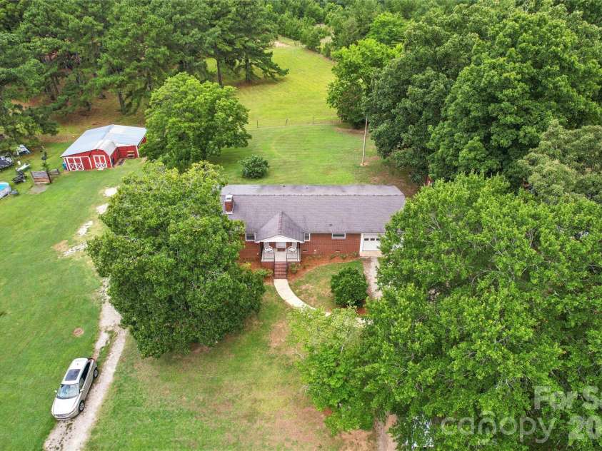 604 Archibald Road, Concord, NC 28025.  MLS# CAR4386121, YatesRealty ID 35876. 