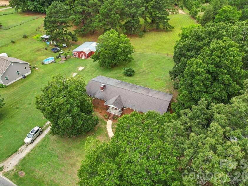 604 Archibald Road, Concord, NC 28025.  MLS# CAR4386121, YatesRealty ID 35876. 