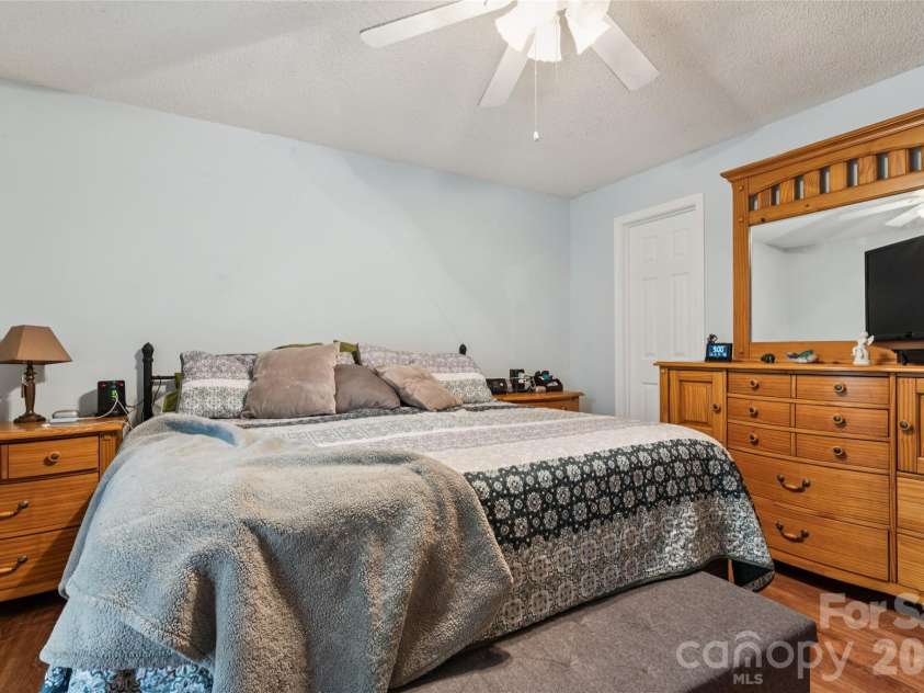 604 Archibald Road, Concord, NC 28025.  MLS# CAR4386121, YatesRealty ID 35876. 