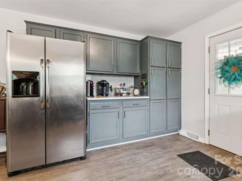604 Archibald Road, Concord, NC 28025.  MLS# CAR4386121, YatesRealty ID 35876. 
