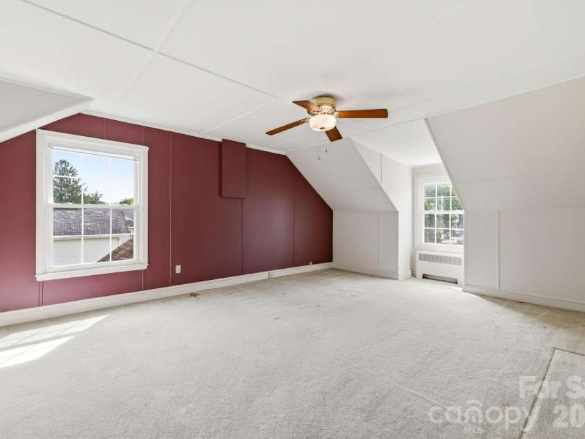 783 Skyland Drive, Sylva, NC 28779.  MLS# CAR4401871, YatesRealty ID 35879. 