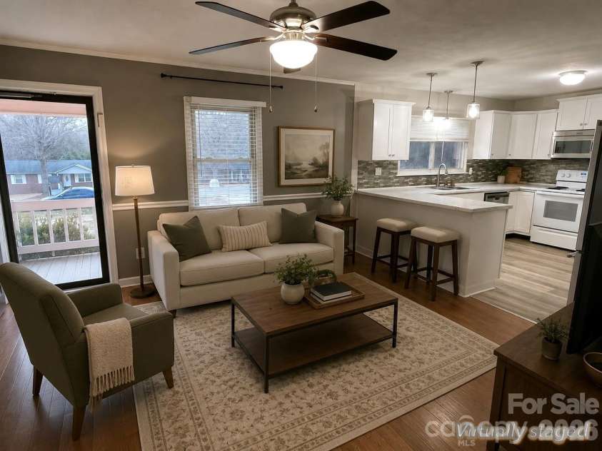 121 Randolph Road, Dallas, NC 28034.  MLS# CAR4345141, YatesRealty ID 3588. 