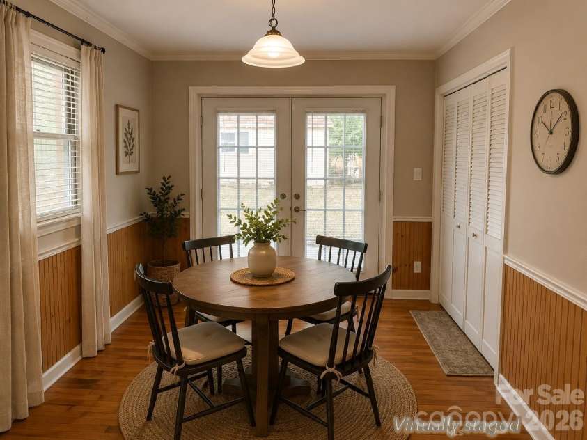 121 Randolph Road, Dallas, NC 28034.  MLS# CAR4345141, YatesRealty ID 3588. 