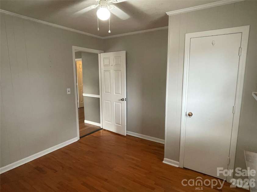 121 Randolph Road, Dallas, NC 28034.  MLS# CAR4345141, YatesRealty ID 3588. 