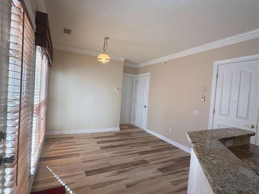 5828 Swanston Drive, Charlotte, NC 28269.  MLS# CAR4333128, YatesRealty ID 3588. Dining Room