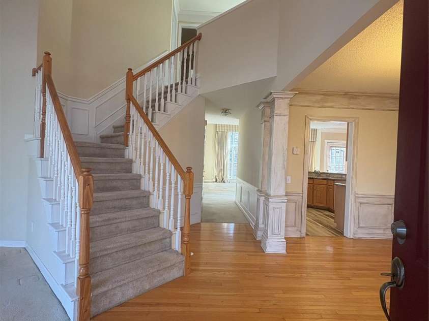 5828 Swanston Drive, Charlotte, NC 28269.  MLS# CAR4333128, YatesRealty ID 3588. Staircase