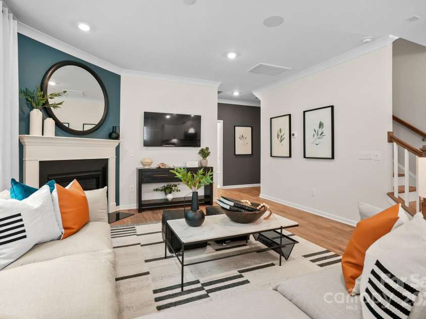 6016 Chumbley Point Road, Charlotte, NC 28215.  MLS# CAR4238045, YatesRealty ID 3588. Representative photo