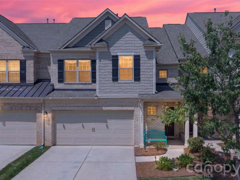 6007 Cadence Lane, Fort Mill, SC 29707.  MLS# CAR4401091, YatesRealty ID 35880. 