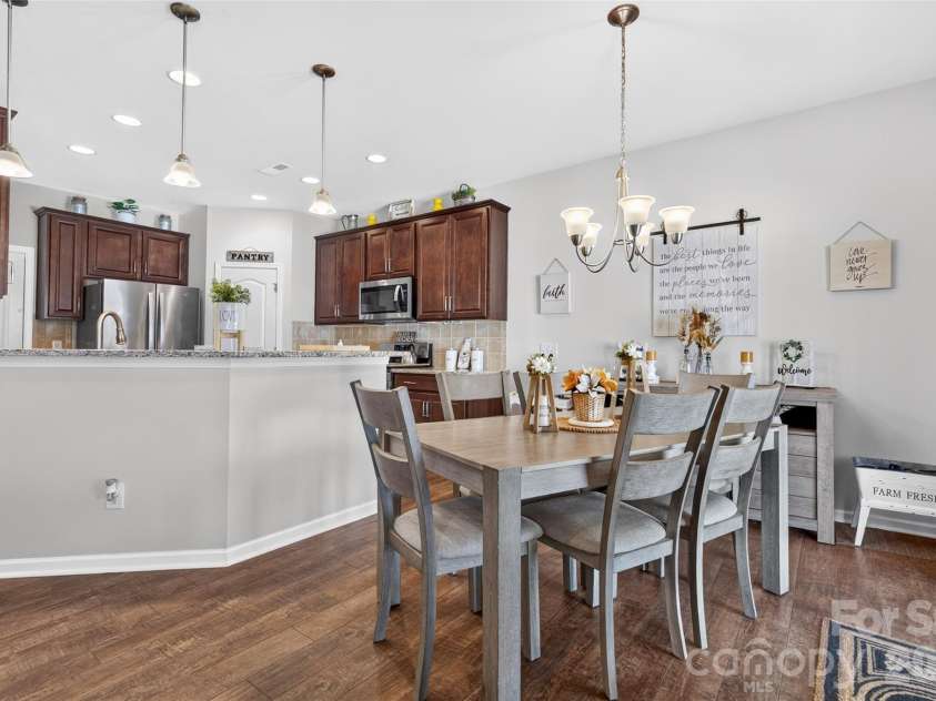6007 Cadence Lane, Fort Mill, SC 29707.  MLS# CAR4401091, YatesRealty ID 35880. 