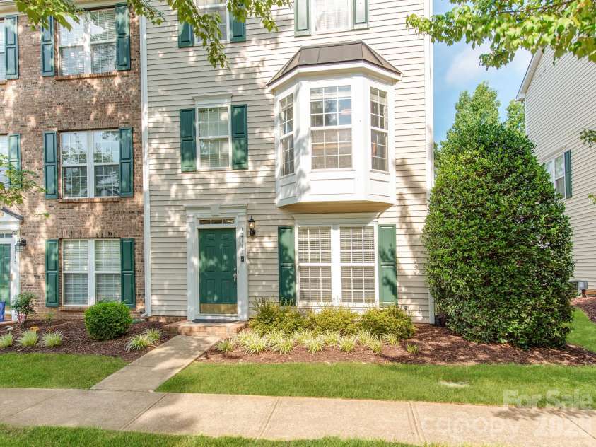 12117 Harrison Steel Drive, Charlotte, NC 28277.  MLS# CAR4397900, YatesRealty ID 35882. 