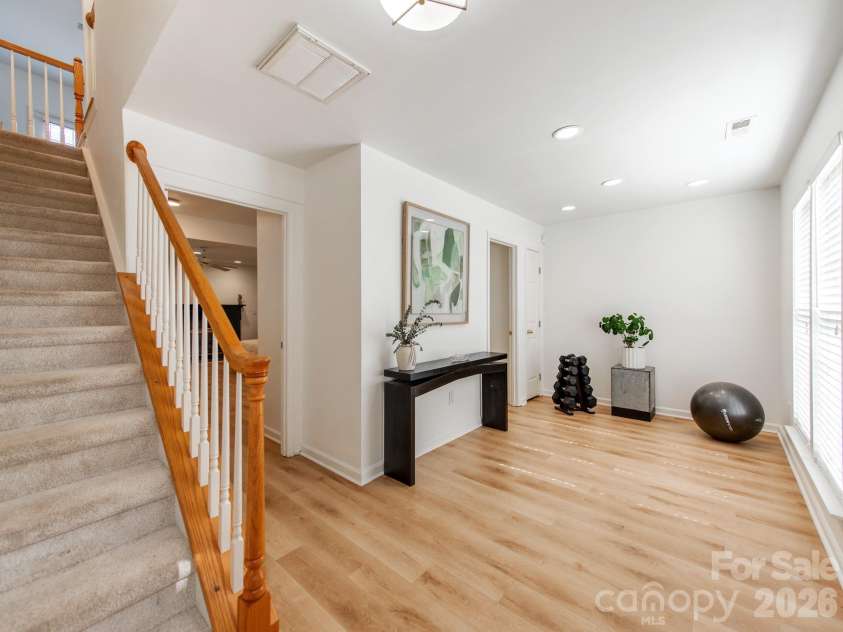12117 Harrison Steel Drive, Charlotte, NC 28277.  MLS# CAR4397900, YatesRealty ID 35882. Office/flex space