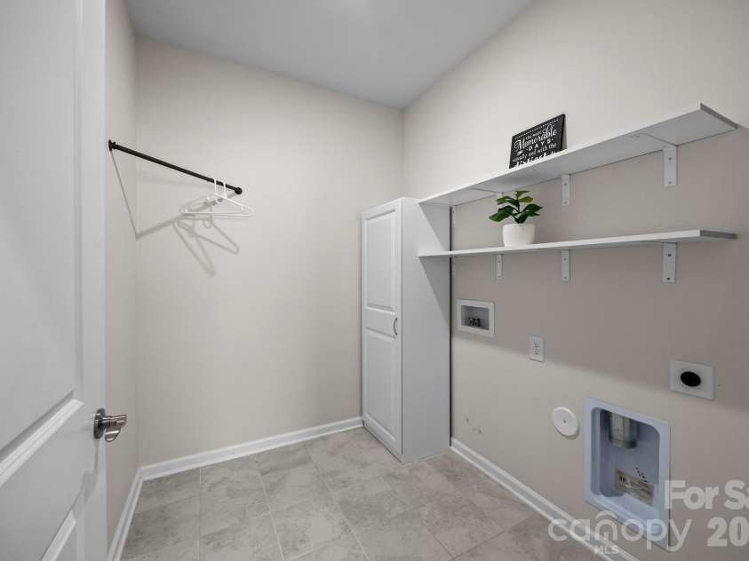 3061 Rosseau Lane, Mount Holly, NC 28120.  MLS# CAR4375175, YatesRealty ID 35883. 